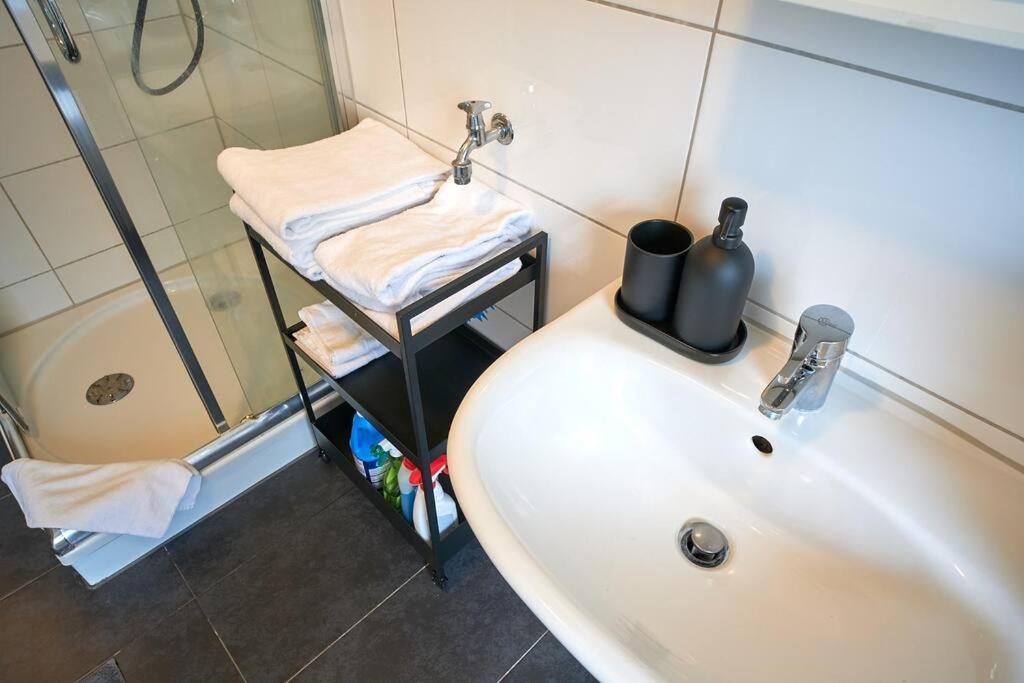 Mivano-apartments *netflix *zentral *wifi Apartment *